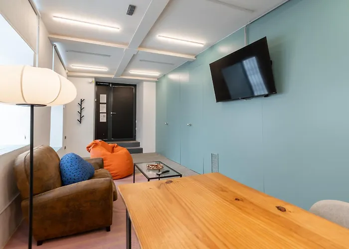 Apartamento En Centro De Madrid - Artist Workshop